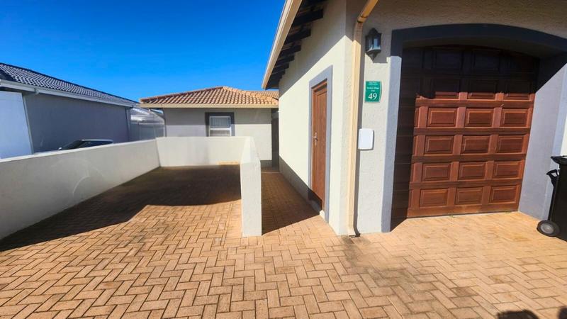 To Let 3 Bedroom Property for Rent in Pinnacle Point Golf Estate Western Cape